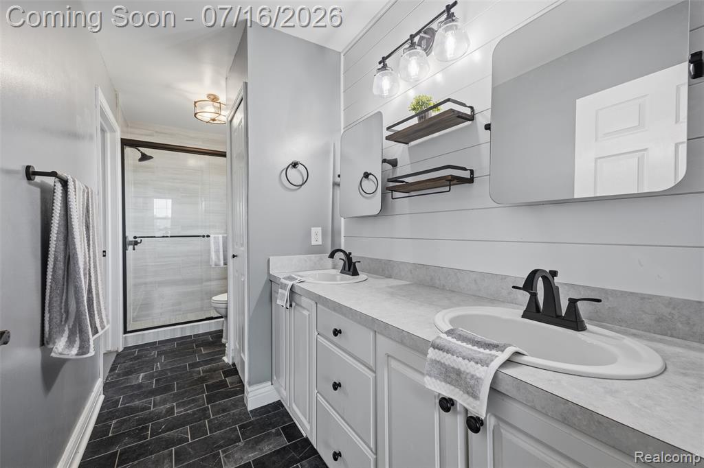 49032 Kennesaw Court, Canton, MI 48187 — Photo 35