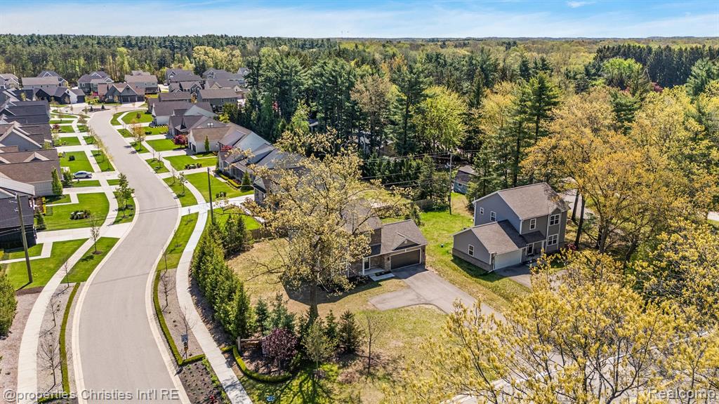4125 S Newton Road, Commerce Twp, MI 48390 — Photo 35