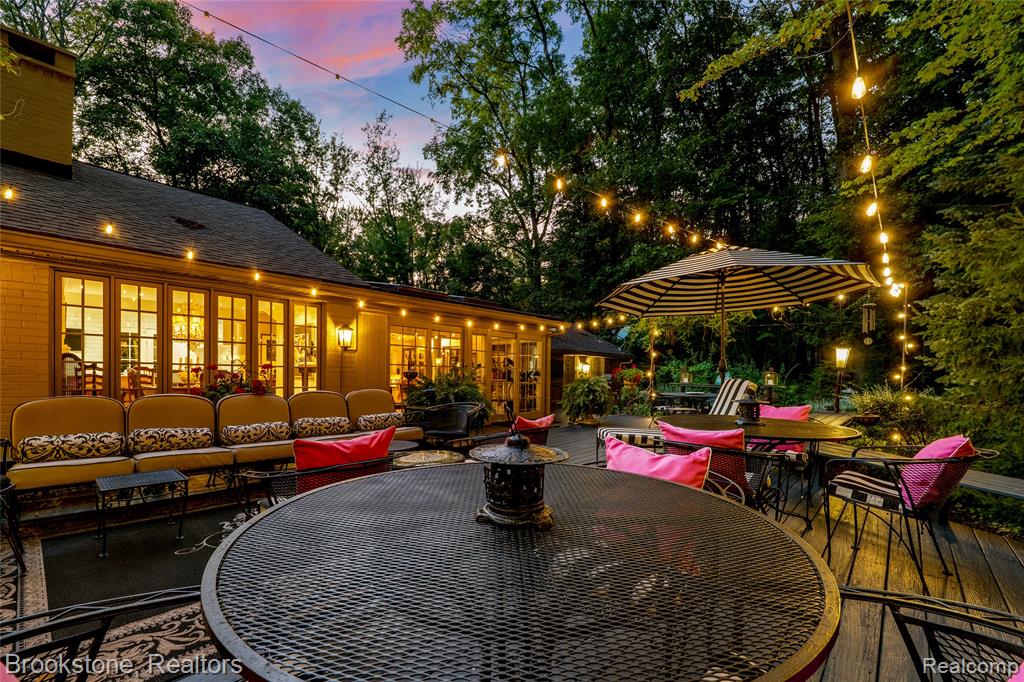 4083 Charing Cross Road, Bloomfield Hills, MI 48304 — Photo 25