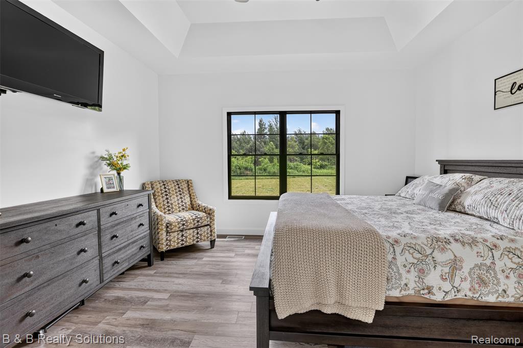 6204 Fish Lake Road, North Branch, MI 48461 — Photo 19