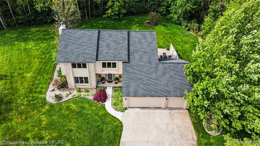 252 Granada Drive, White Lake, MI — Photo 40