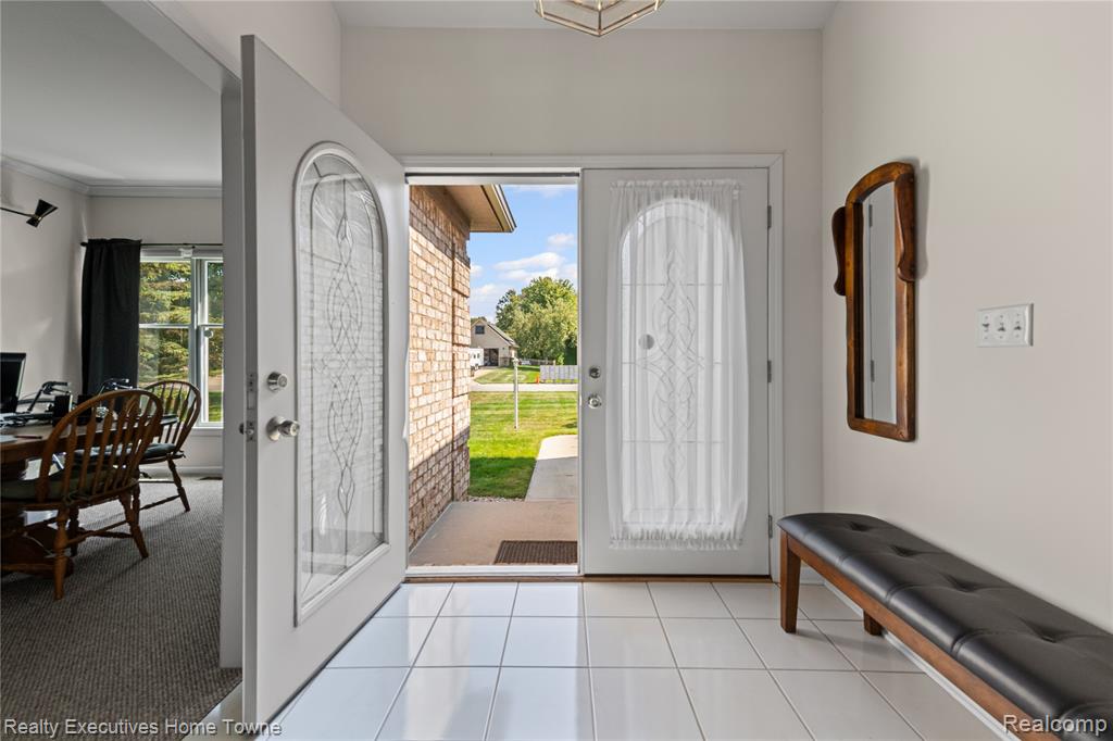 1070 Highland Drive, St. Clair, MI 48079 — Photo 2