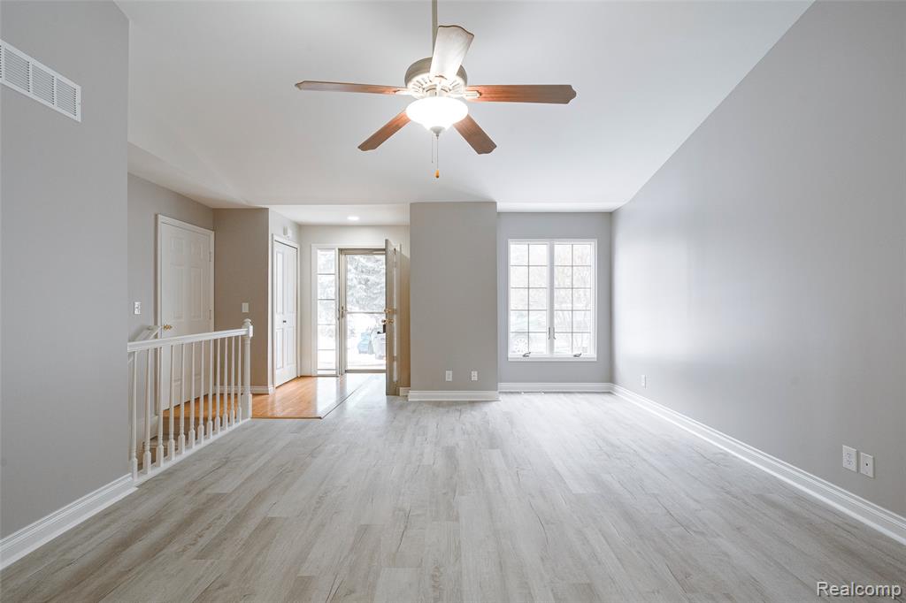 6170 N NEWBURGH Road, Westland, MI — Photo 9