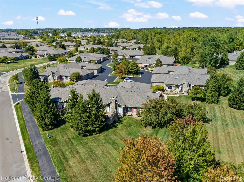 59321 Royal Oak Court, Washington, MI — Photo 31
