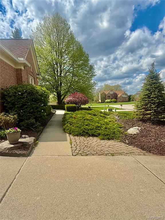 3432 Bonniebrook Court, Rochester, MI 48306 — Photo 47