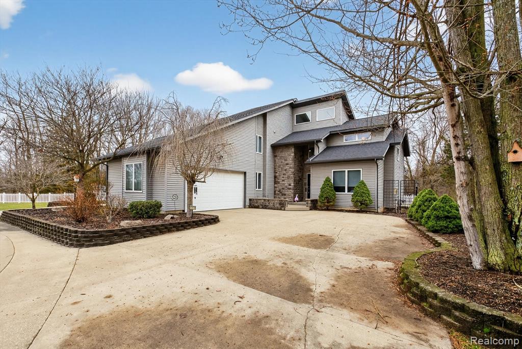 552 N McKinley Road, Flushing, MI 48433 — Photo 7
