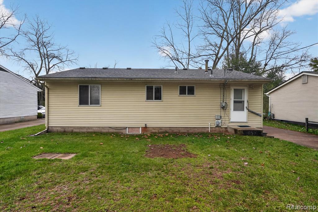 4739 Joan Lane, Pinckney, MI 48169 — Photo 25