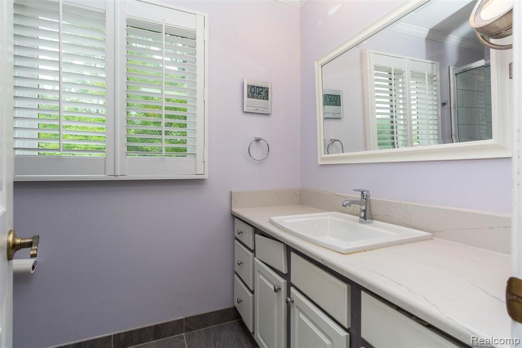 5423 HAUSER Way, West Bloomfield, MI 48323 — Photo 28