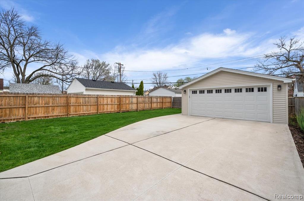 3150 Royal Avenue, Berkley, MI 48072 — Photo 37
