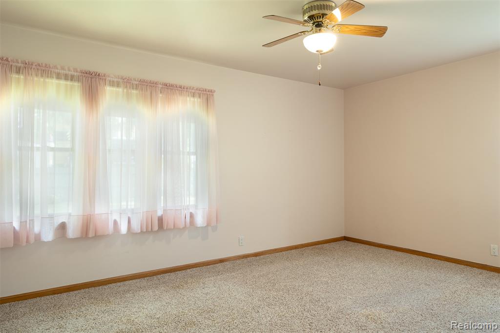 215 White Street, Imlay City, MI 48444 — Photo 13