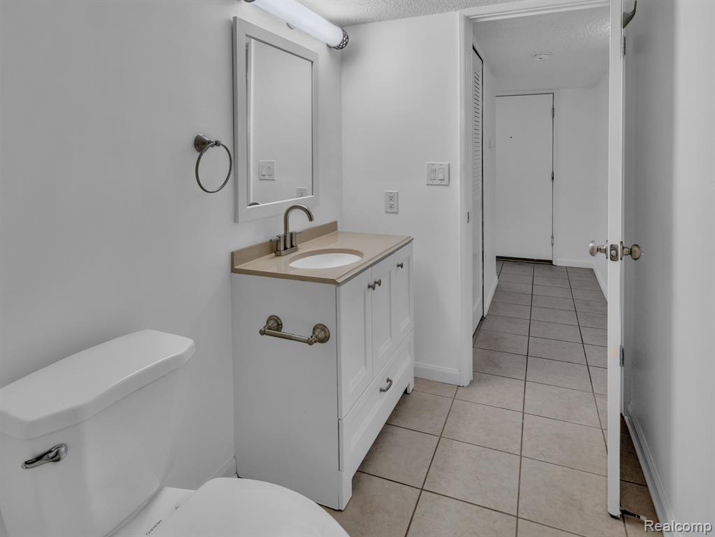 2401 PACKARD Street, 31D, Ann Arbor, MI 48104 — Photo 19