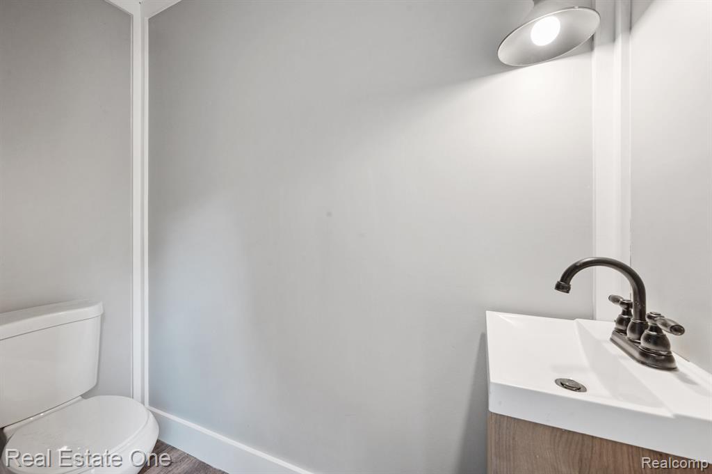 5963 Fox Street, Mayville Vlg, MI 48744 — Photo 22