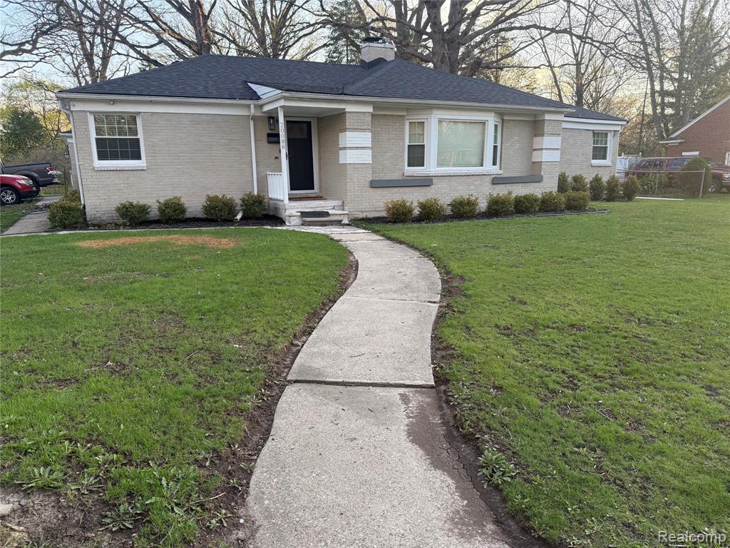 20088 Woodland Street, Harper Woods, MI 48225 — Photo 2