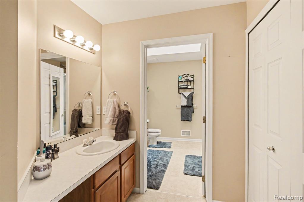 2661 Signature Circle, Pinckney, MI 48169 — Photo 18