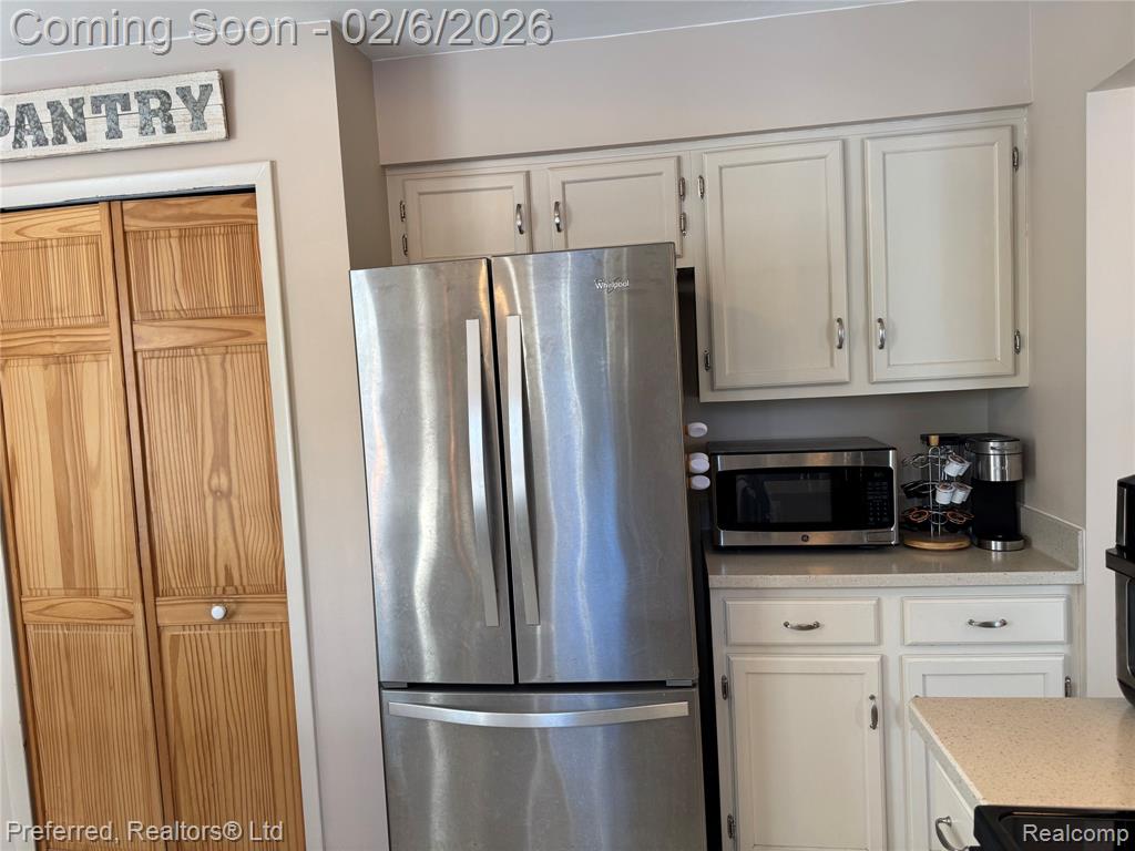 5736 Rothbury Court, Ypsilanti, MI 48197 — Photo 10