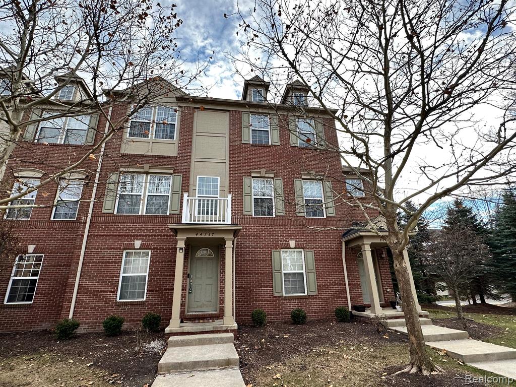 44737 GWINNETT Loop, Novi, MI
