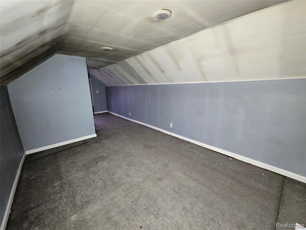 8976 McClellan Street, Detroit, MI 48213 — Photo 97
