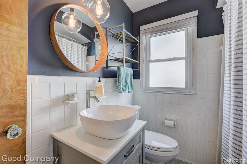 809 MEADOWDALE Street, Ferndale, MI 48220 — Photo 26
