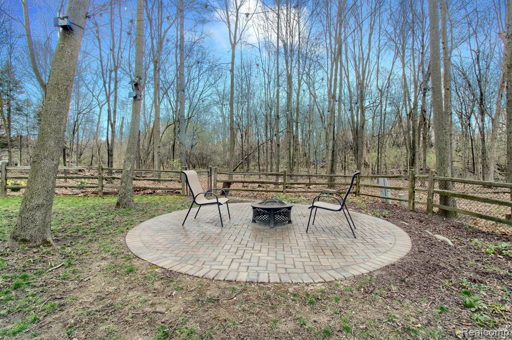 40184 LADENE Lane, Novi, MI — Photo 33