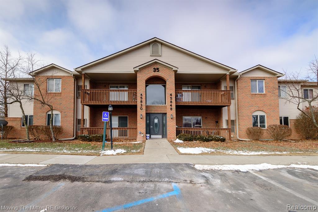 45838 Prairiegrass Court, Van Buren, MI 48111 — Photo 26