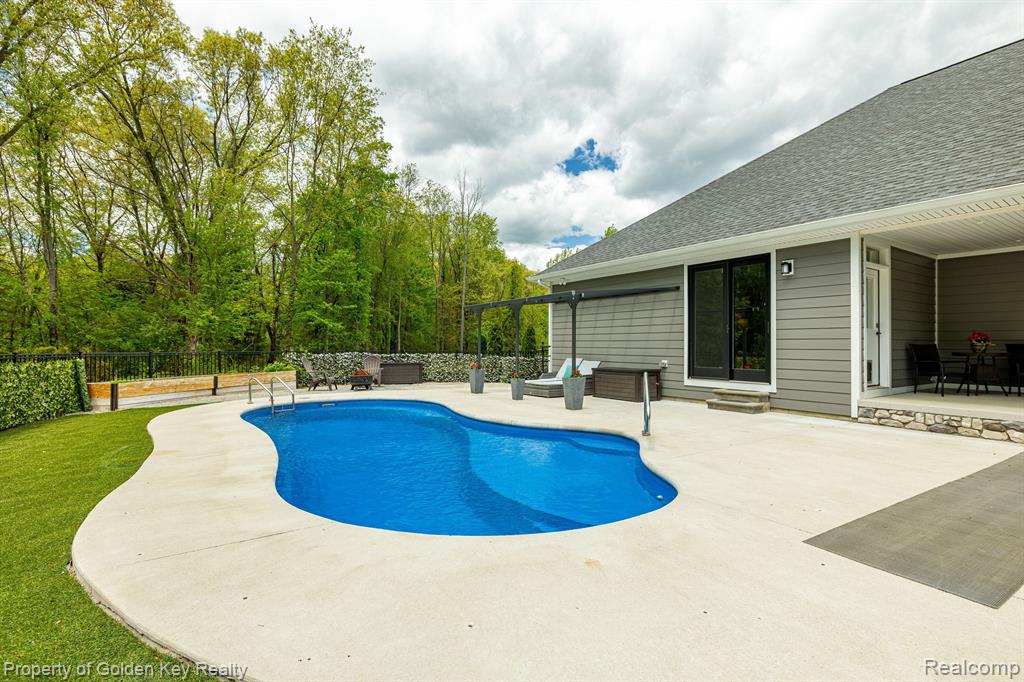 5352 Timber Bend Drive, Brighton, MI 48116 — Photo 6