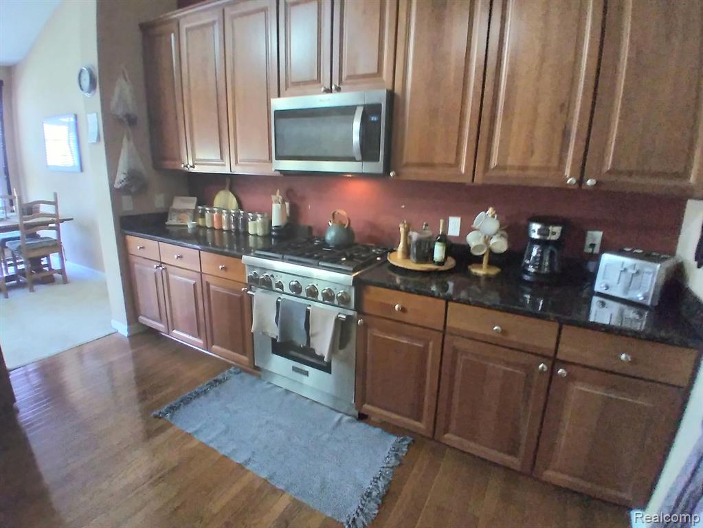 5528 GALLERY PARK, Ann Arbor, MI 48103 — Photo 13