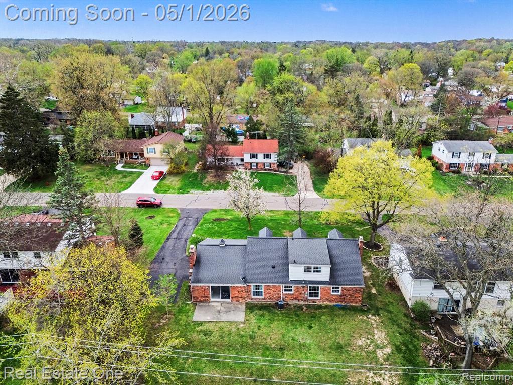 26254 Kiltartan Street, Farmington, MI 48334 — Photo 28