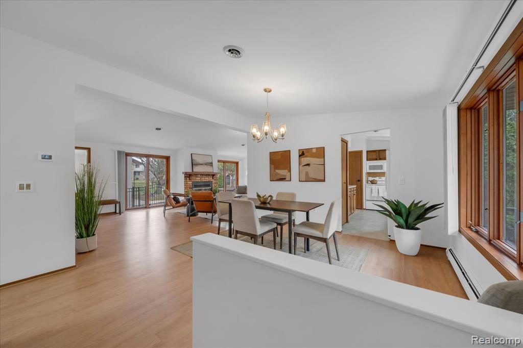 955 Woodlane Drive, 9, Rochester Hills, MI 48307 — Photo 3