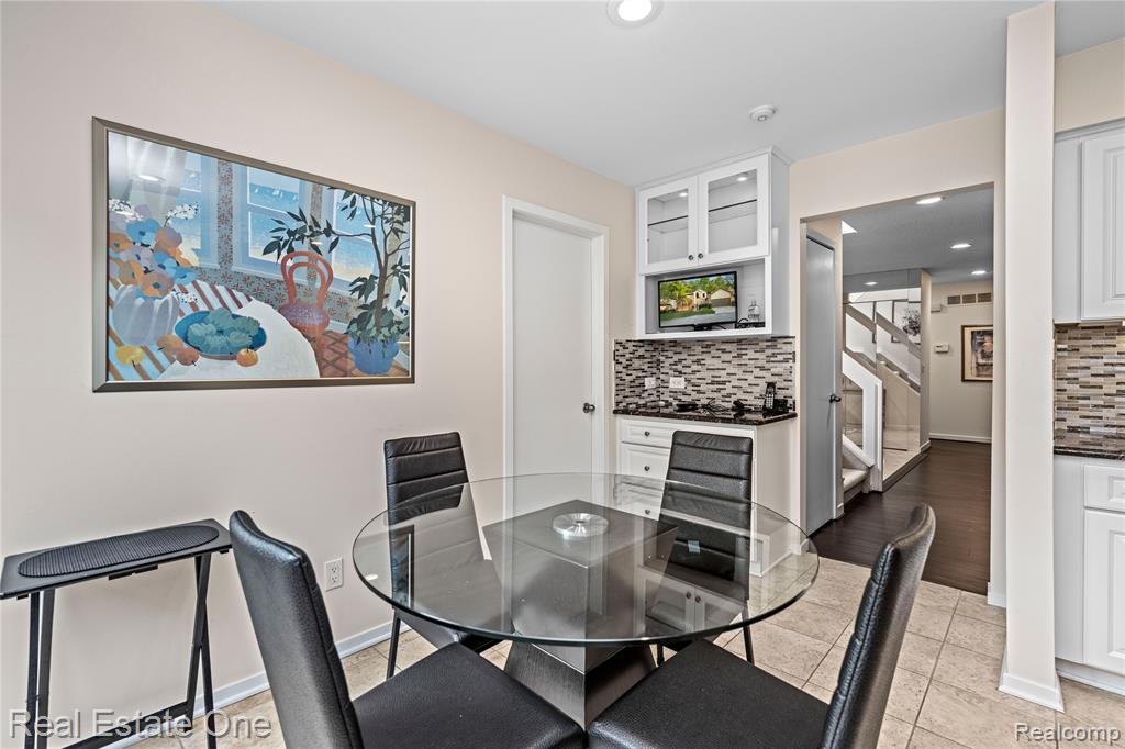 6291 Pheasant Run, West Bloomfield, MI — Photo 17