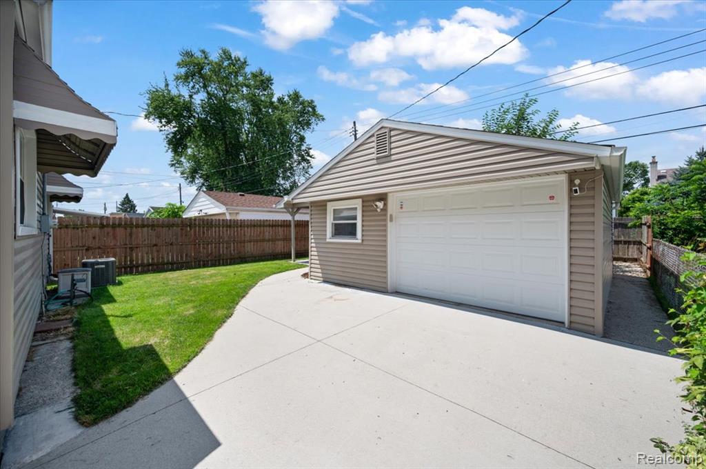 4044 18th Street, Wyandotte, MI 48192 — Photo 27