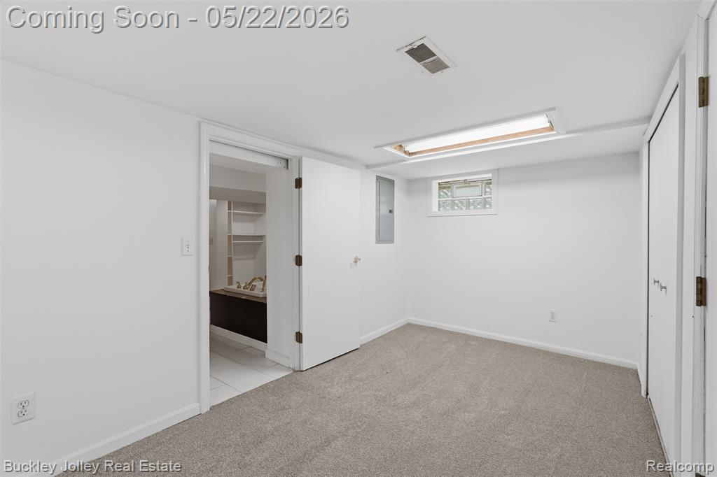 9255 Evergreen Road, Brighton, MI 48116 — Photo 17