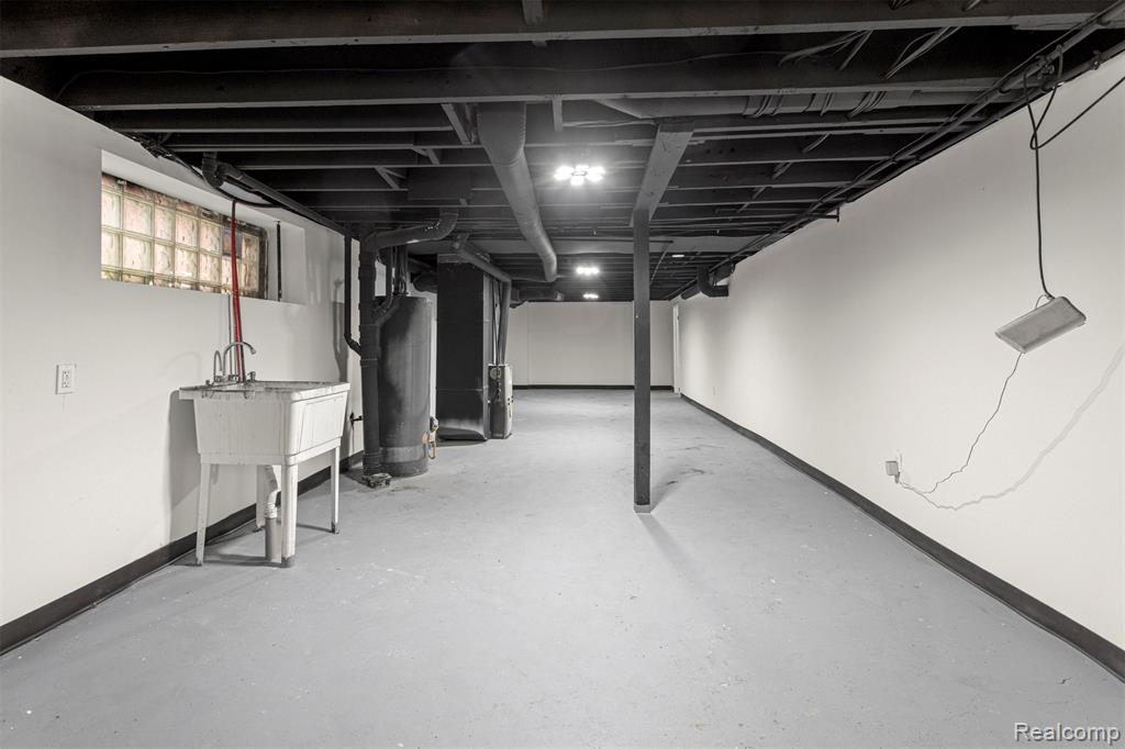 7432 Churchill Street, Detroit, MI 48206 — Photo 40