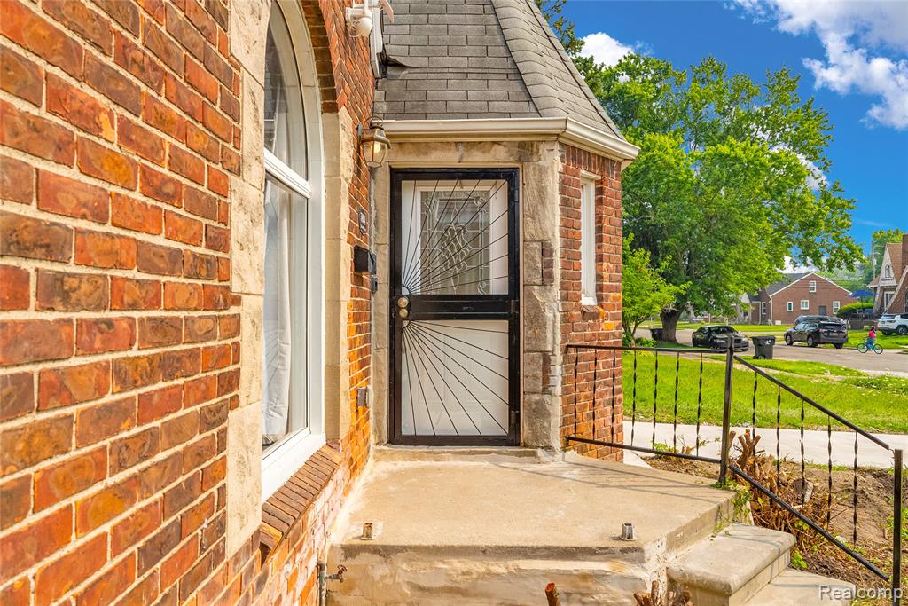 5934 Haverhill Street, Detroit, MI 48224 — Photo 4