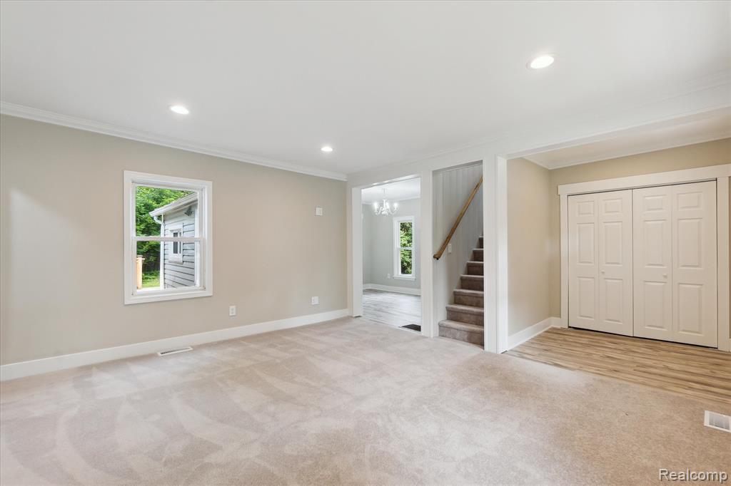 802 Alger Street, Howell, MI 48843 — Photo 9