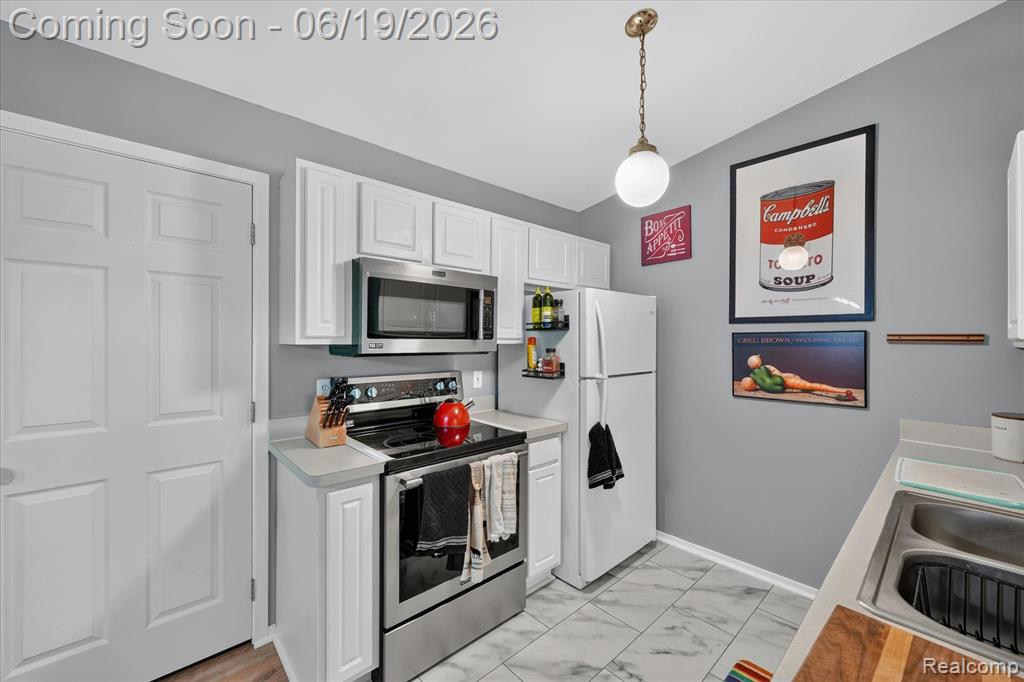 9543 Parkwood Drive, 267, Grand Blanc, MI 48439 — Photo 12