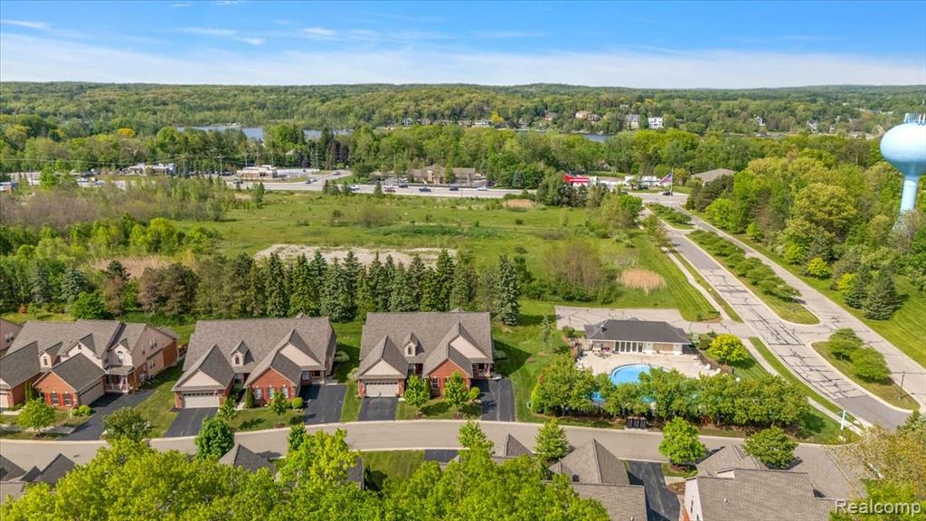 6912 Stonewood Place, 44, Clarkston, MI — Photo 51
