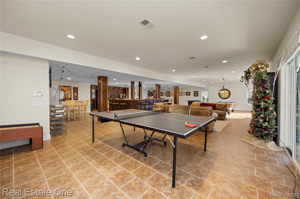 1937 Carsons Cove, Commerce Twp, MI 48390 — Photo 48
