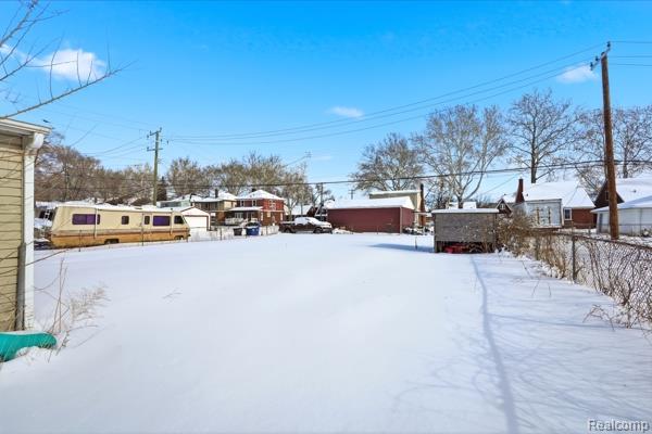 8154 Decatur Street, Detroit, MI 48228 — Photo 18
