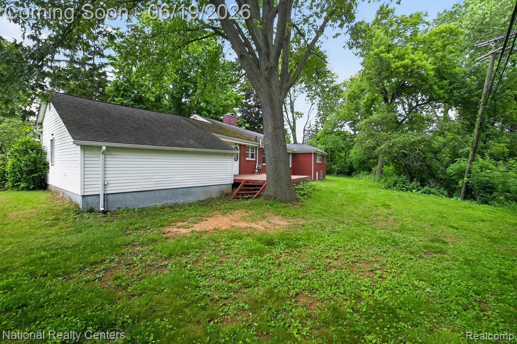360 Woodland Drive, South Lyon, MI 48178 — Photo 61