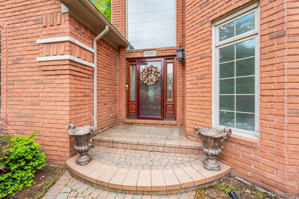 50565 Otter Creek Drive, Shelby Twp, MI 48317 — Photo 8