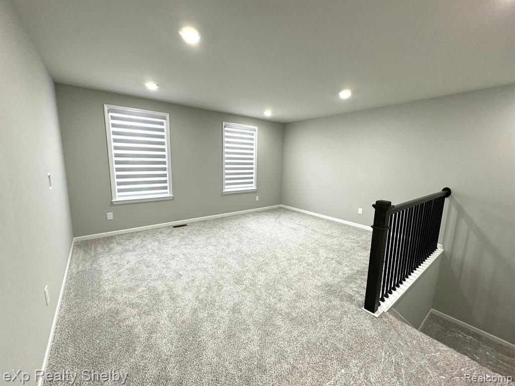 49477 Hummel Dr, Macomb, MI 48044 — Photo 24
