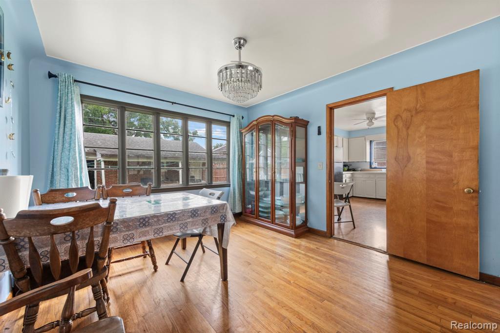 7208 Jackson Avenue, Warren, MI 48091 — Photo 14