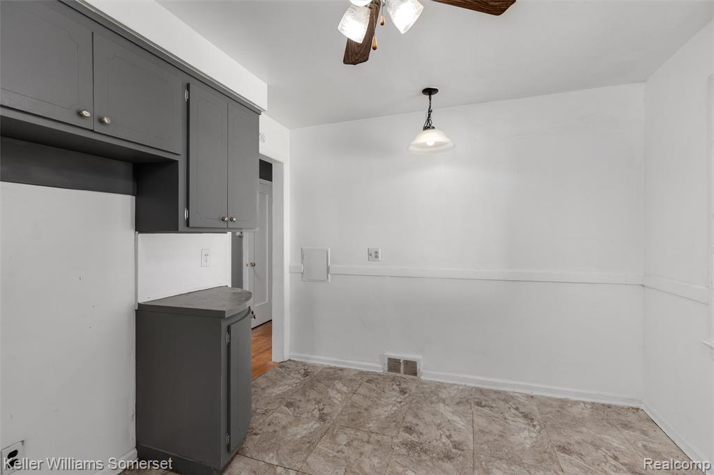 6306 FARMBROOK Street, Detroit, MI 48224 — Photo 19