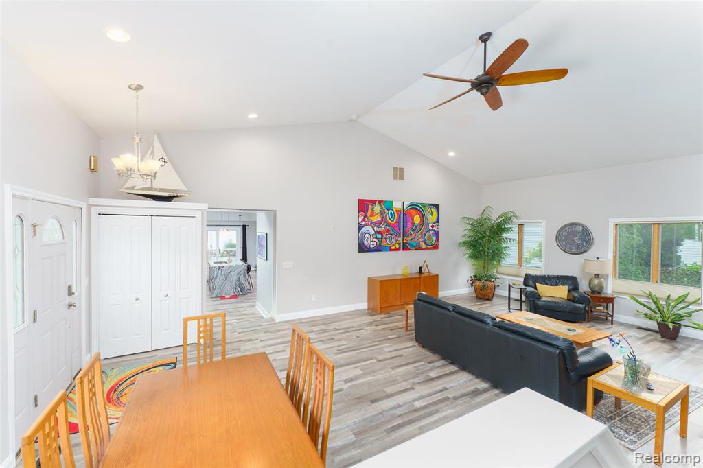11728 Kenton Drive, Whitmore Lake, MI 48189 — Photo 11
