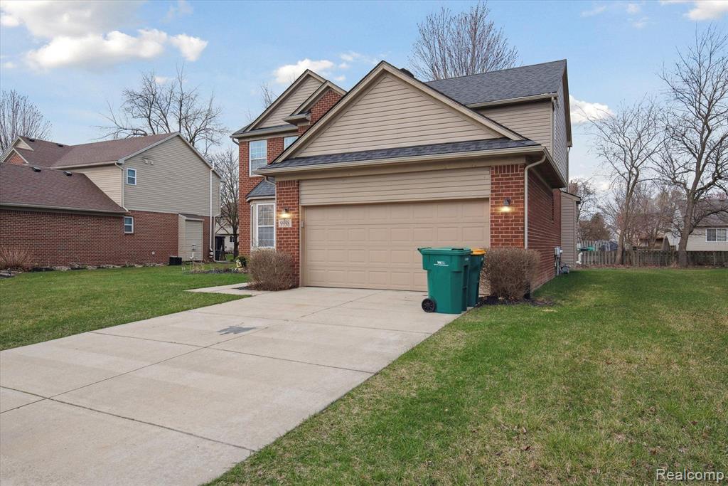 9998 ROLAN MEADOWS Drive, Belleville, MI 48111 — Photo 4