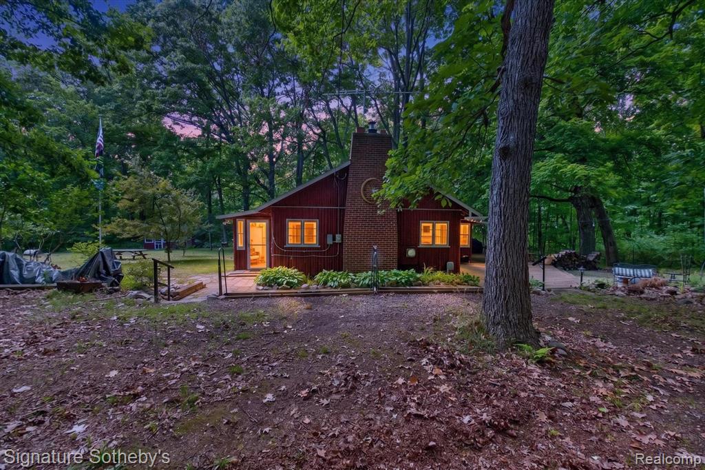 12200 #130 Hadley Road, Gregory, MI 48137 — Photo 2