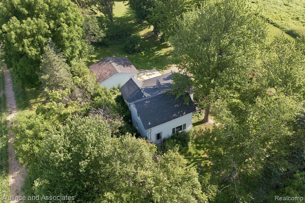 5949 Roach Road, Croswell, MI 48422 — Photo 8
