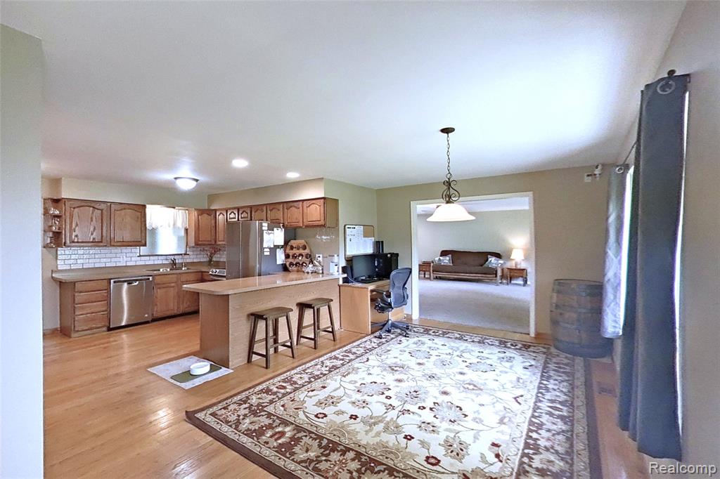 9100 Mayfred Drive, Pinckney, MI 48169 — Photo 6