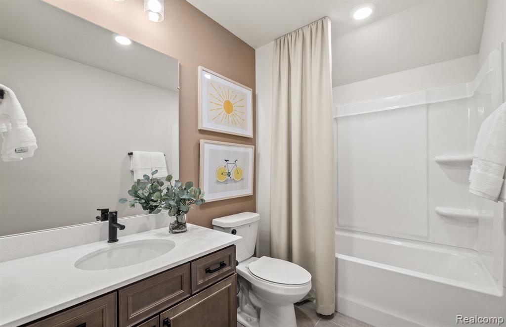 705 West Spaniel Drive, Ann Arbor, MI 48108 — Photo 28