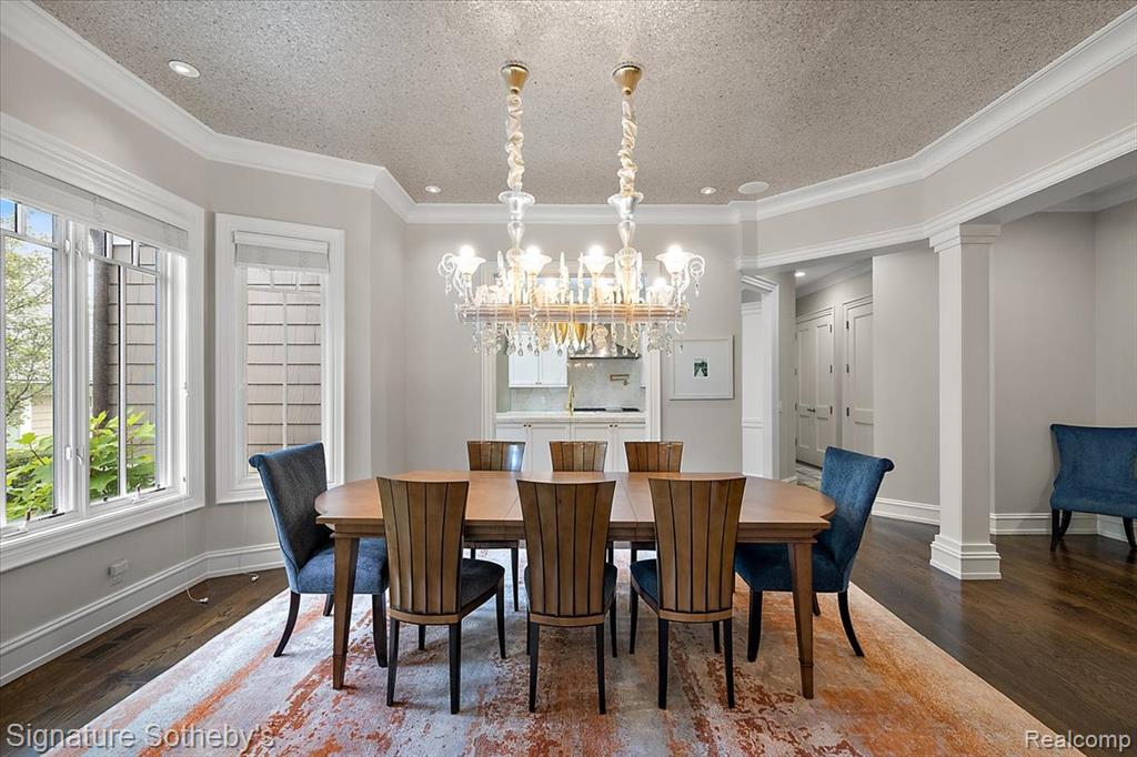 200 Woodland Villa Court, Birmingham, MI 48009 — Photo 8